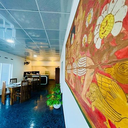 The Lake Round Guest House كاندي المظهر الخارجي الصورة